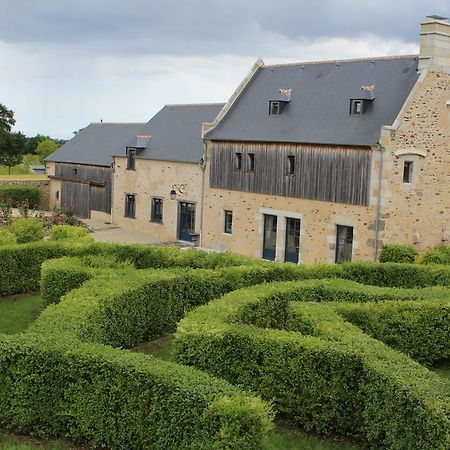 B&B Manoir Du Clos Clin Pleurtuit Esterno foto