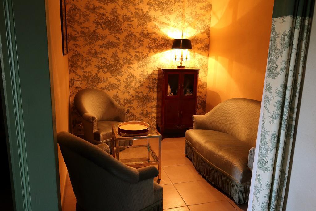 B&B Manoir Du Clos Clin Pleurtuit Camera foto