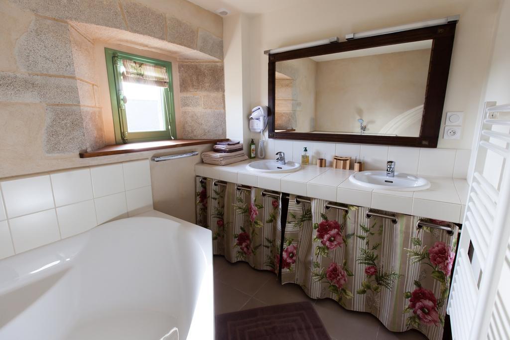 B&B Manoir Du Clos Clin Pleurtuit Camera foto